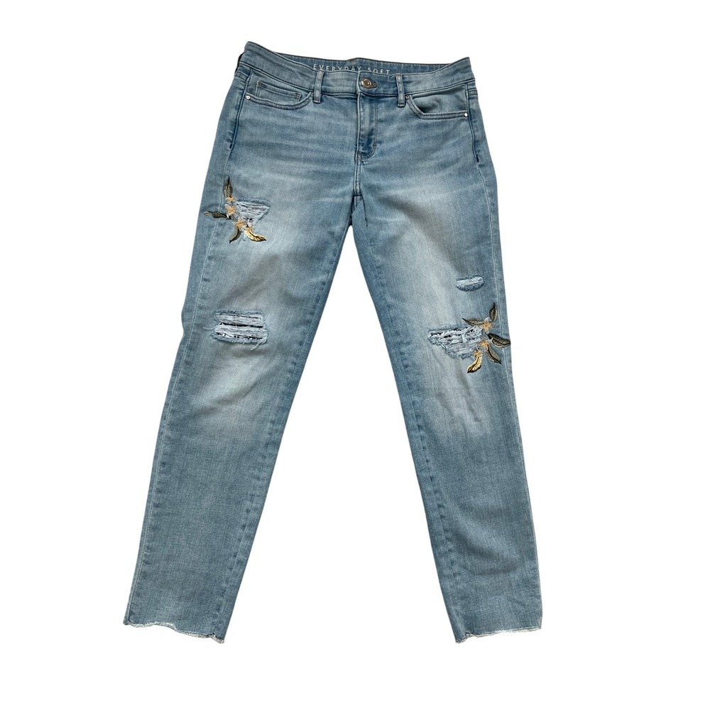 White House Black Market Everyday Soft Girlfriend Jeans Light Wash Floral 4